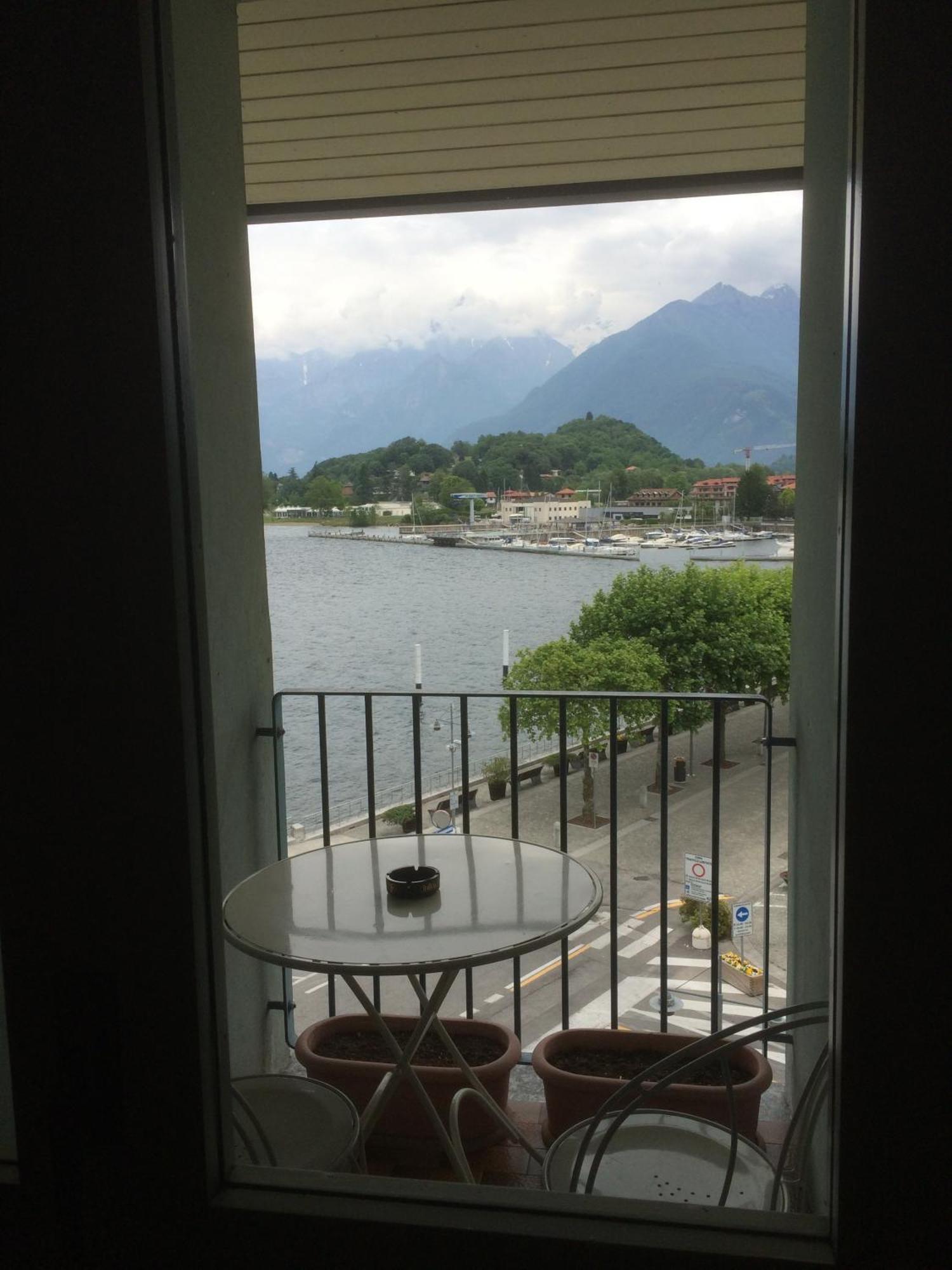 Hotel Risi Colico Szoba fotó